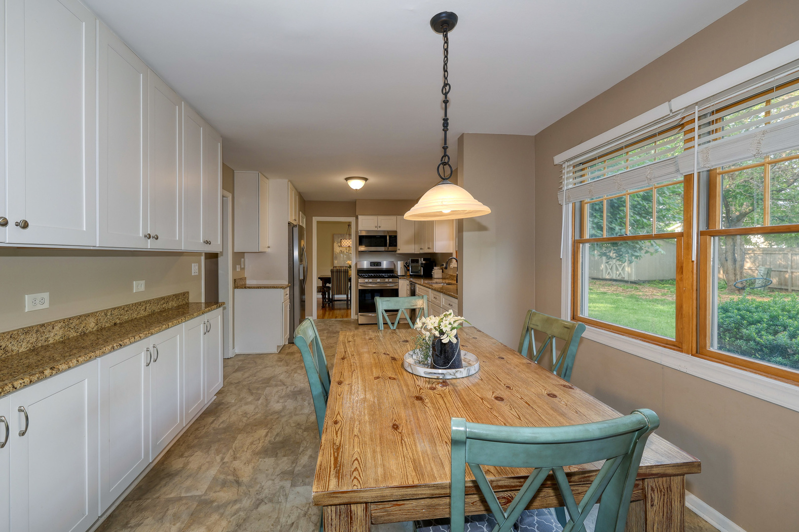 6S503 Bridlespur Drive, Naperville, IL 60540