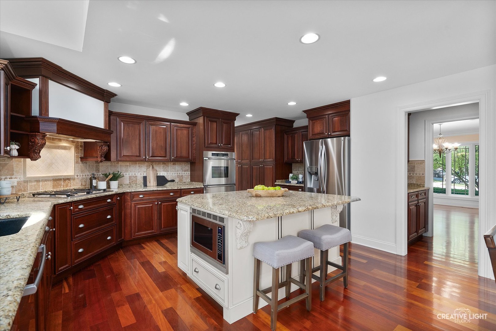 1112 Saratoga Court, Naperville, IL 60564