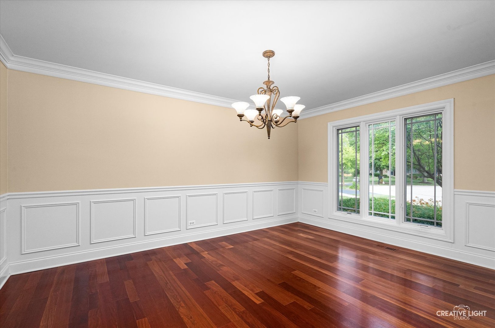 1112 Saratoga Court, Naperville, IL 60564