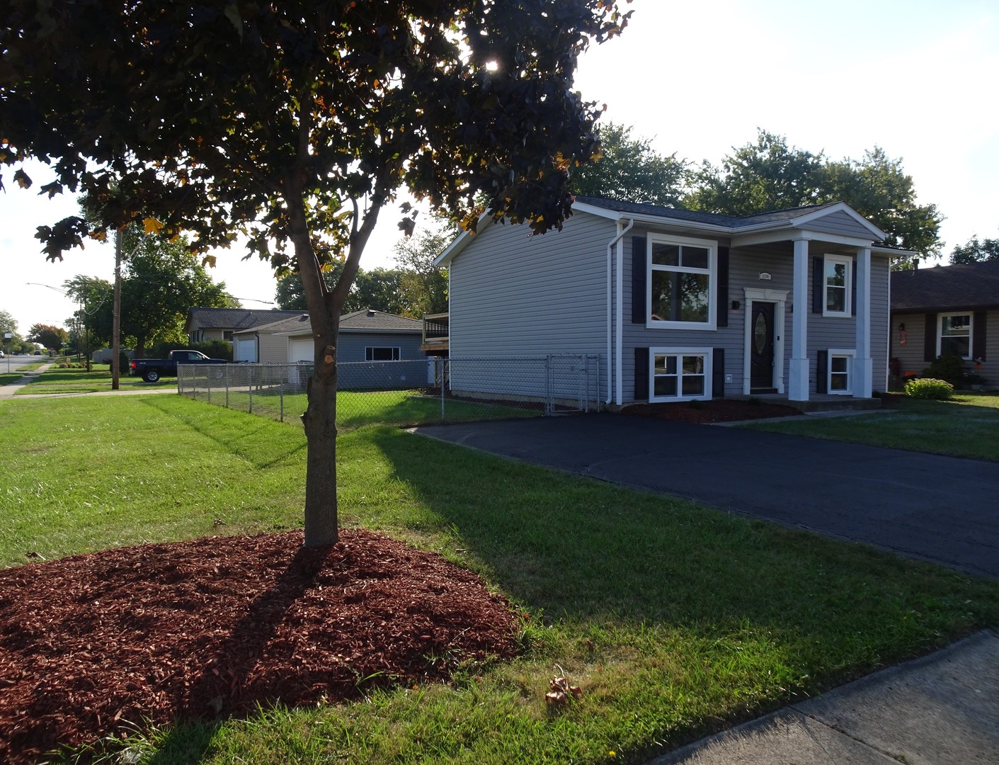 16701 Highview Avenue, Orland Hills, IL 60487
