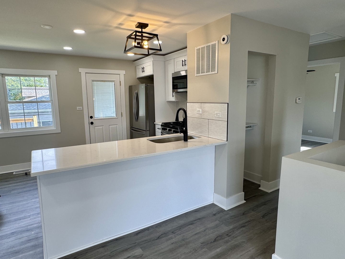 16701 Highview Avenue, Orland Hills, IL 60487