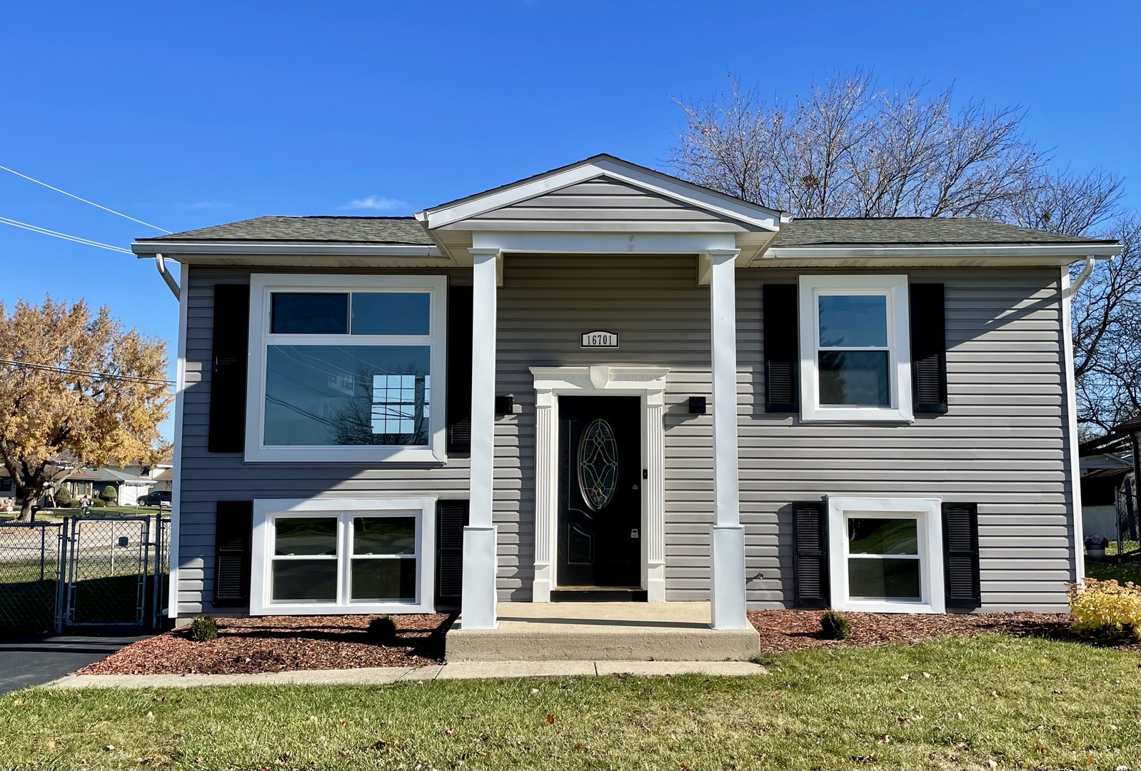 16701 Highview Avenue, Orland Hills, IL 60487