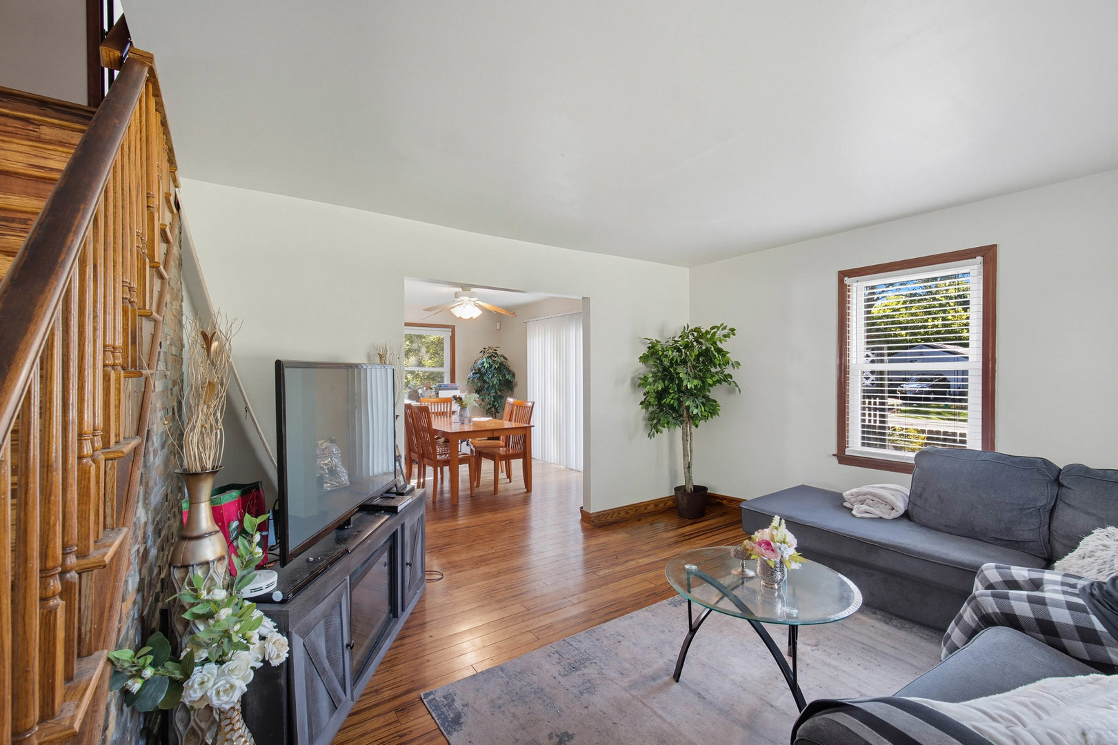 10241 W Bairstow Avenue, Beach Park, IL 60087