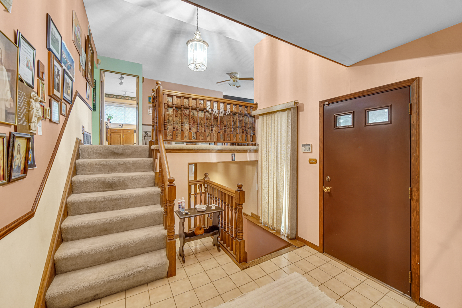 308 Pacific Drive, Bolingbrook, IL 60440