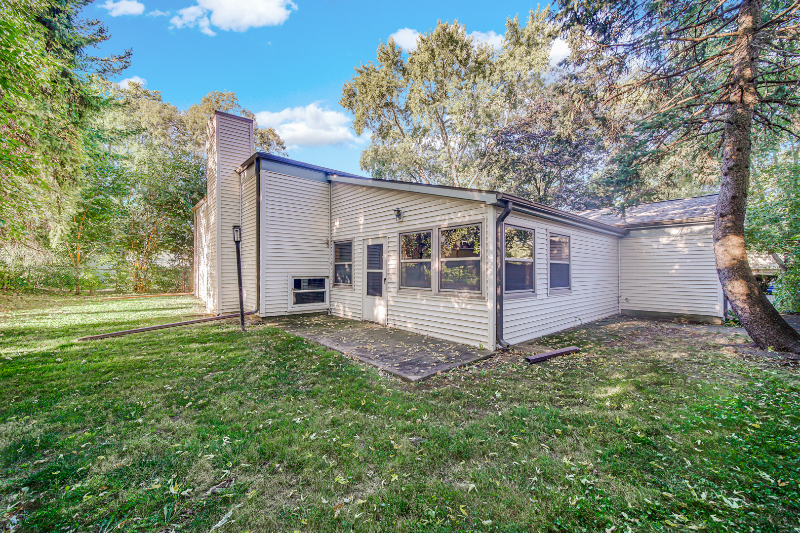 308 Pacific Drive, Bolingbrook, IL 60440