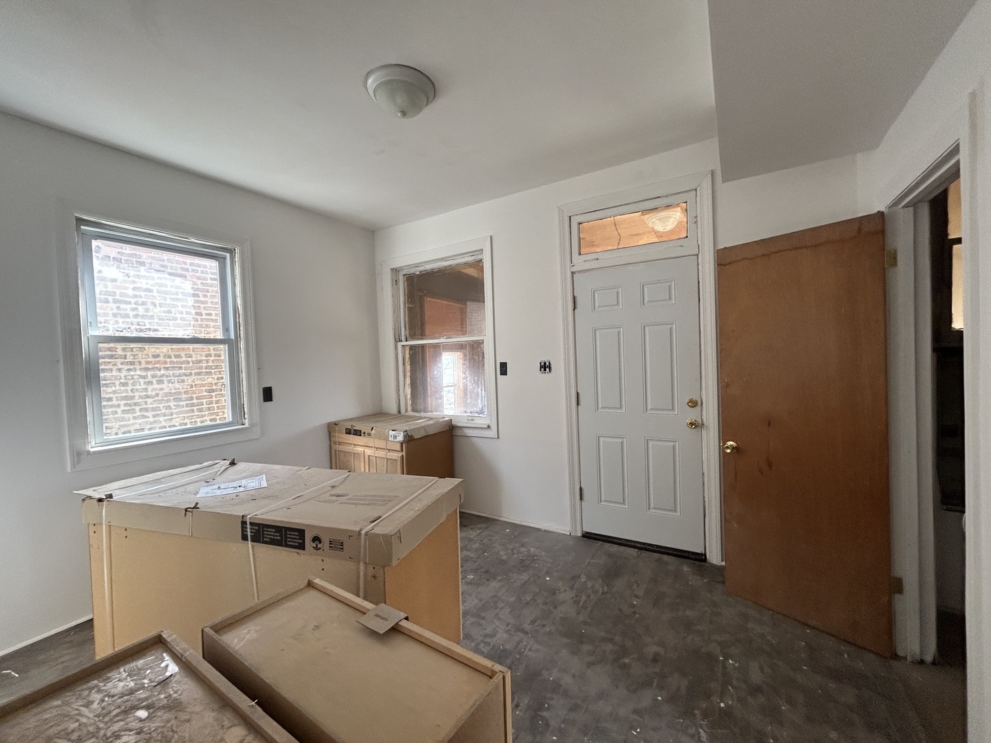 3247 W Thomas Street, Chicago, IL 60651