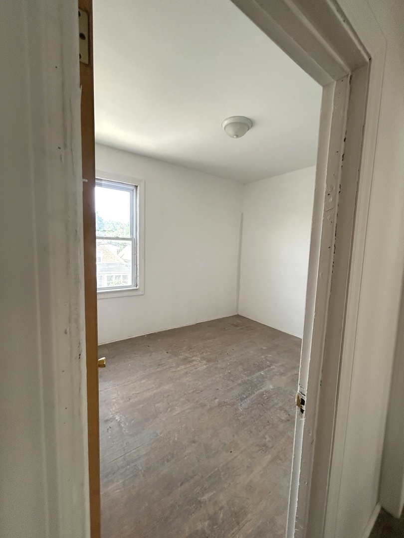 3247 W Thomas Street, Chicago, IL 60651