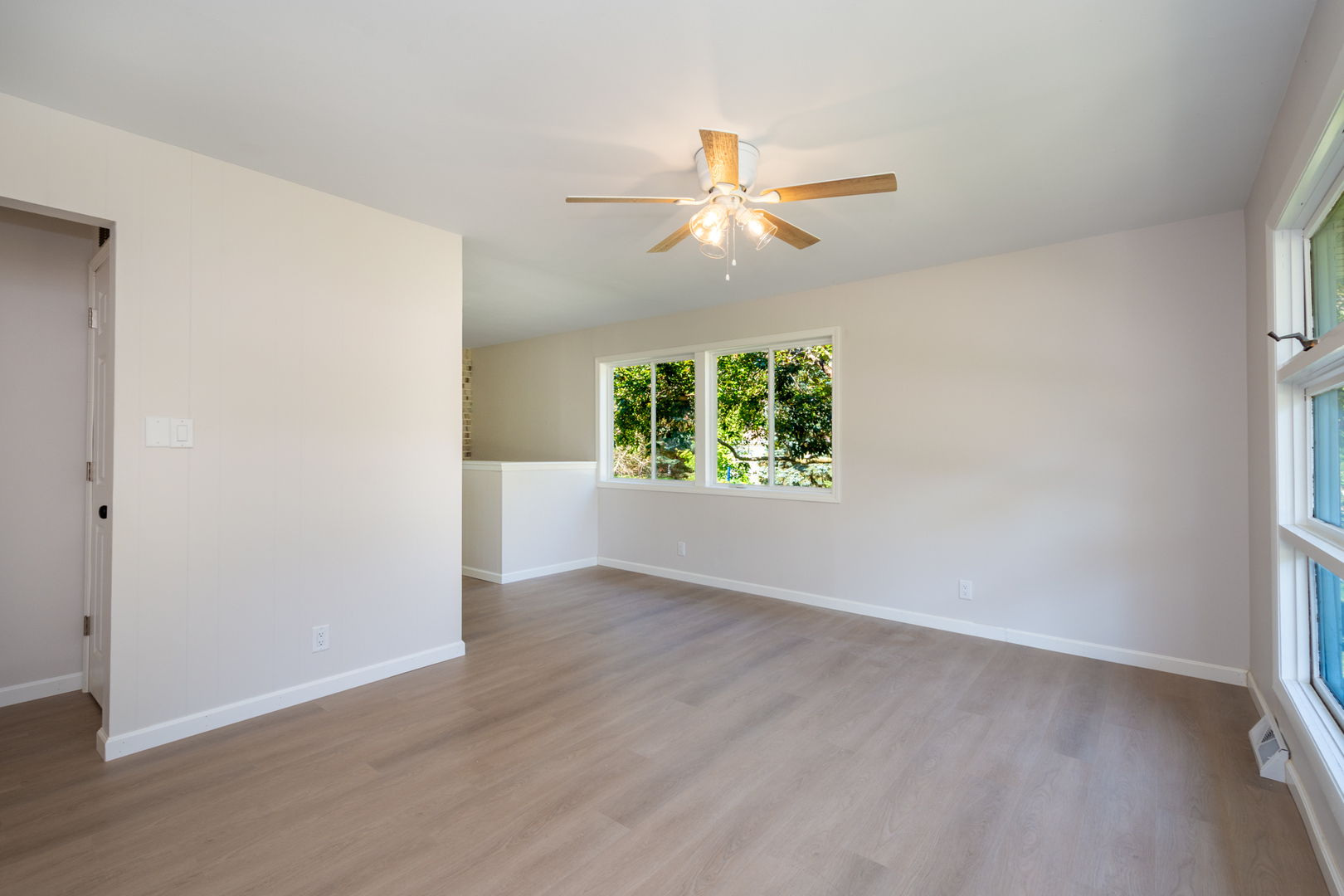 8026 236th Avenue, Salem, WI 53168