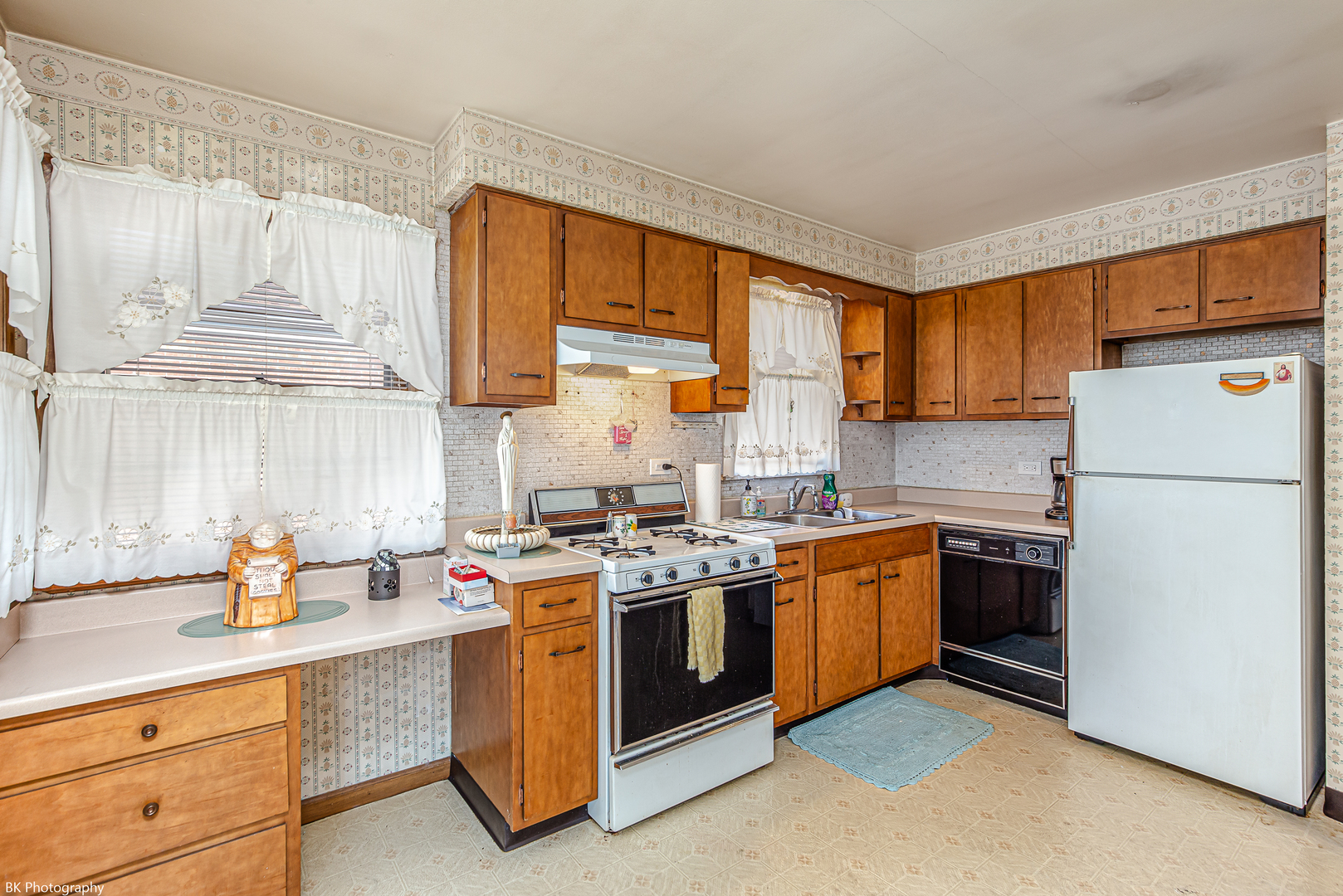 3855 W 107th Street, Chicago, IL 60655