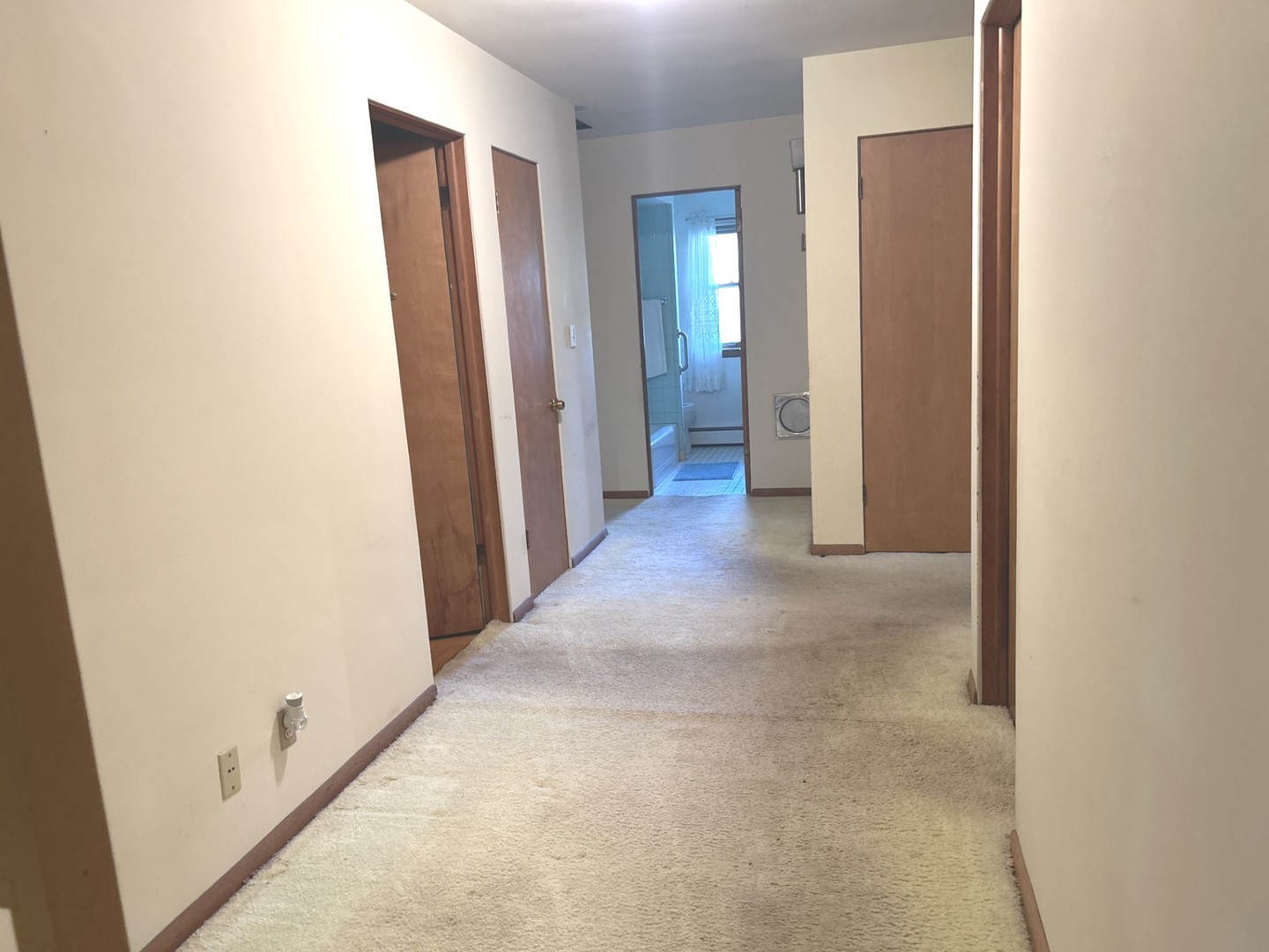 3111 Elizabeth Avenue, Zion, IL 60099