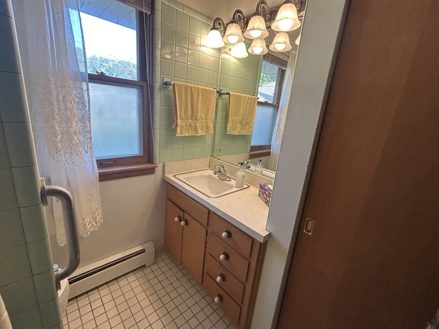 3111 Elizabeth Avenue, Zion, IL 60099