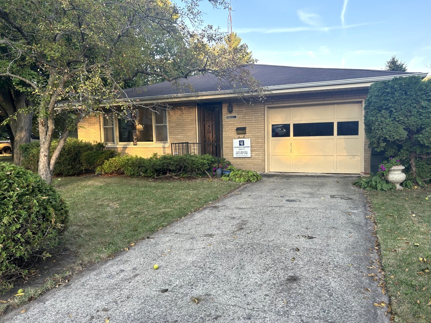 3111 Elizabeth Avenue, Zion, IL 60099