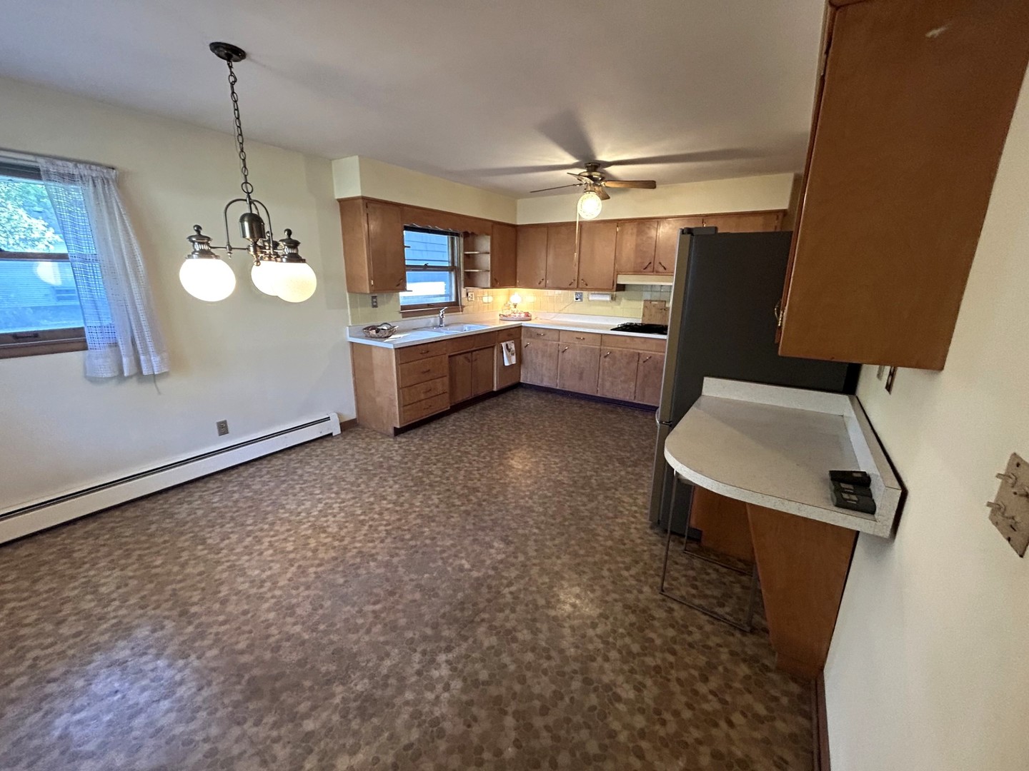 3111 Elizabeth Avenue, Zion, IL 60099
