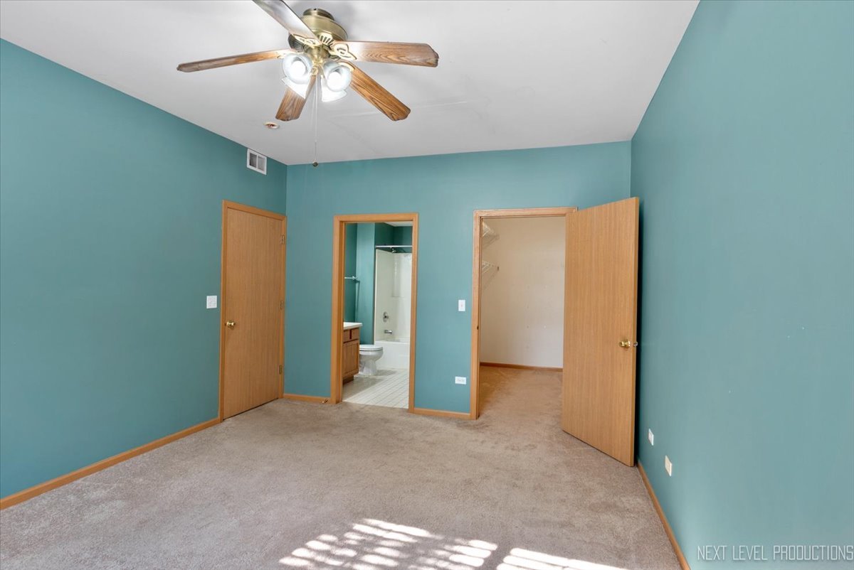 611 Waterview Court #611, Naperville, IL 60563
