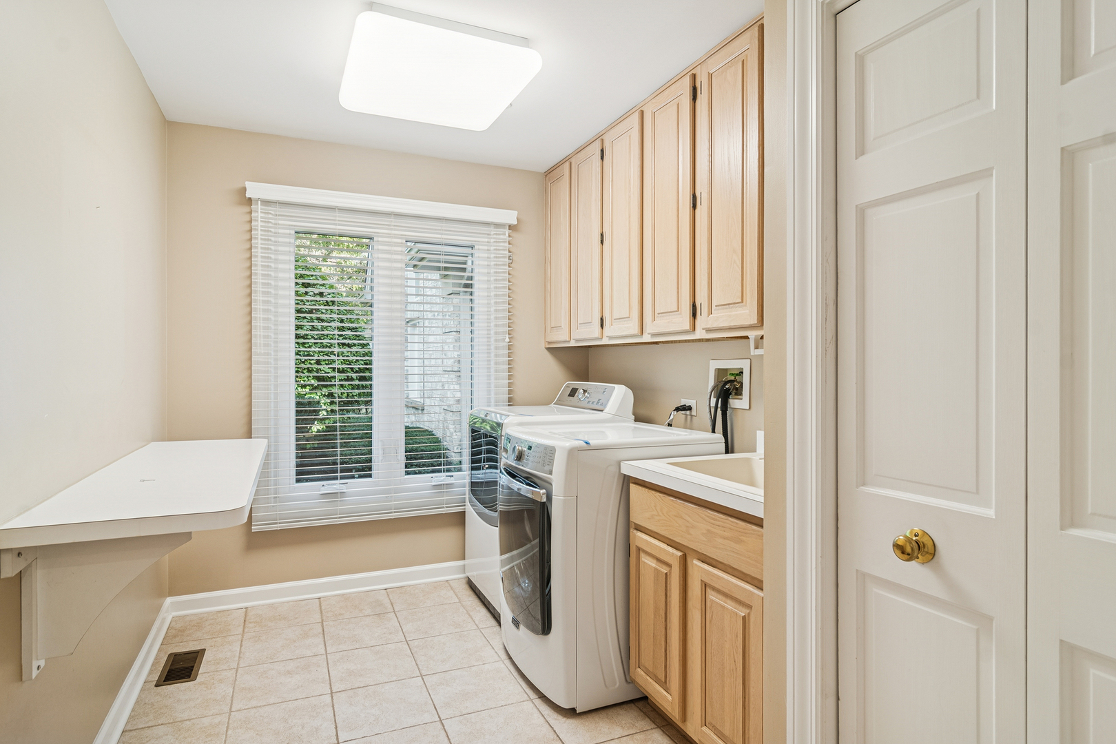 4613 Forest Way Circle, Long Grove, IL 60047