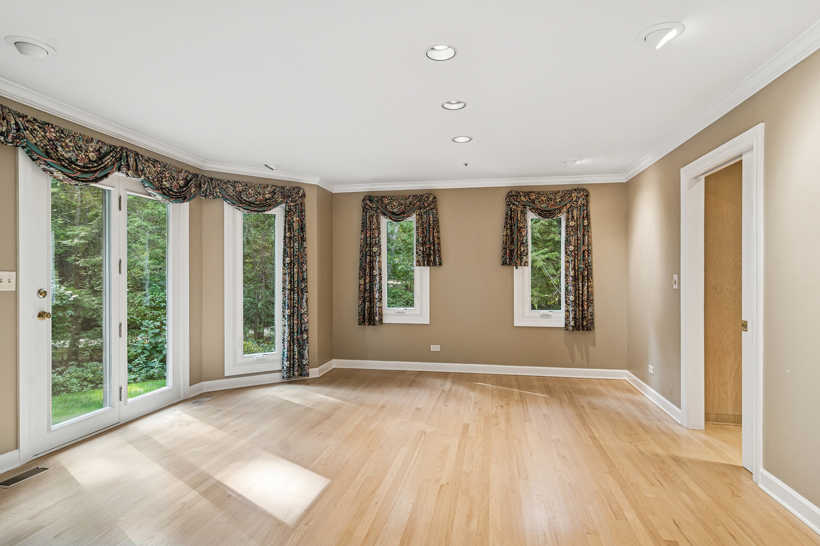 4613 Forest Way Circle, Long Grove, IL 60047