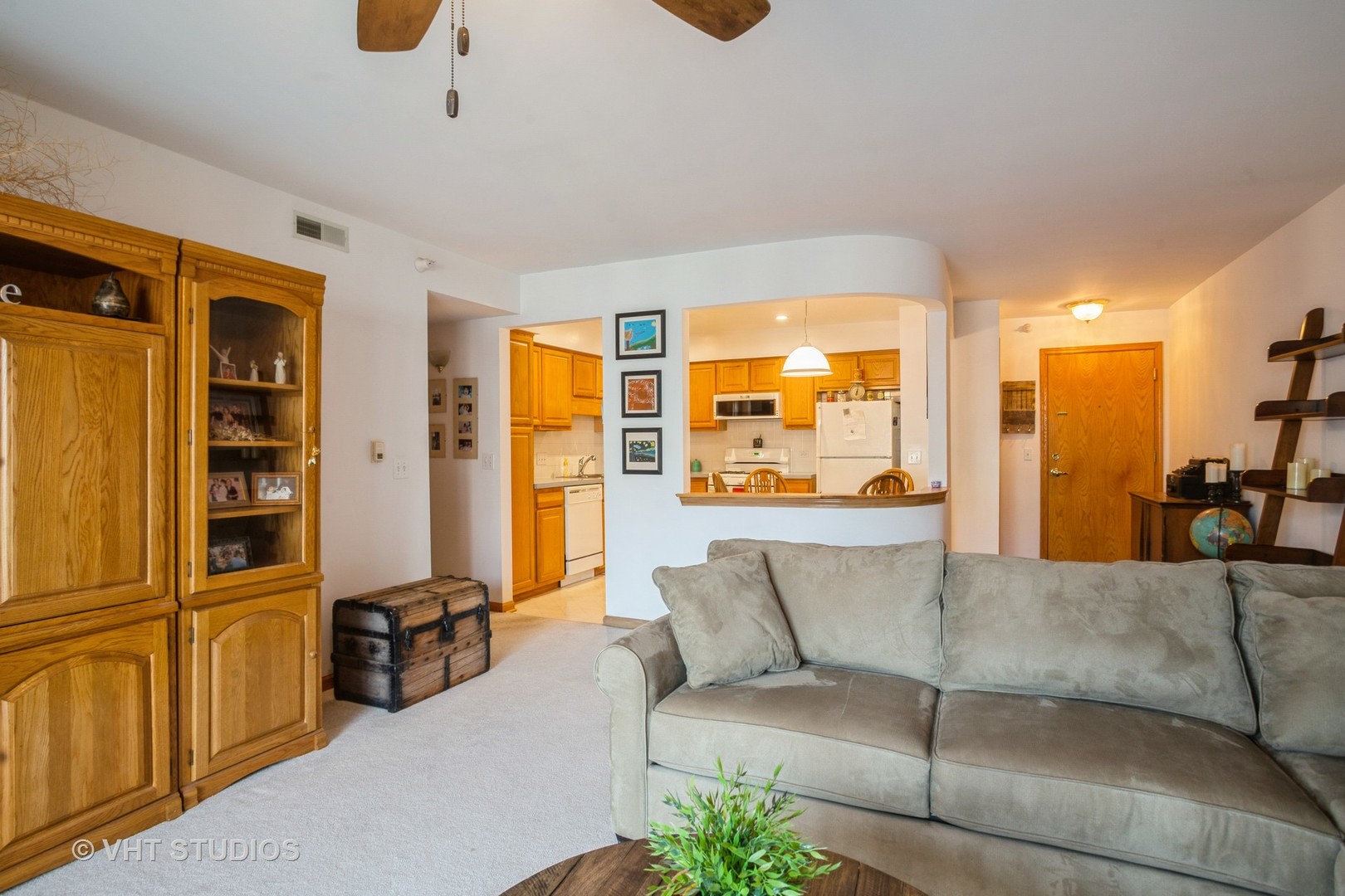 10 S WILLE Street #603, Mount Prospect, IL 60056