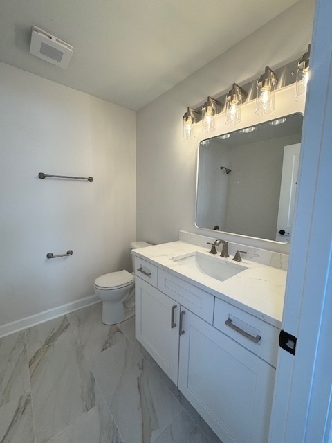 2122 Fulham Drive #2122, Naperville, IL 60564