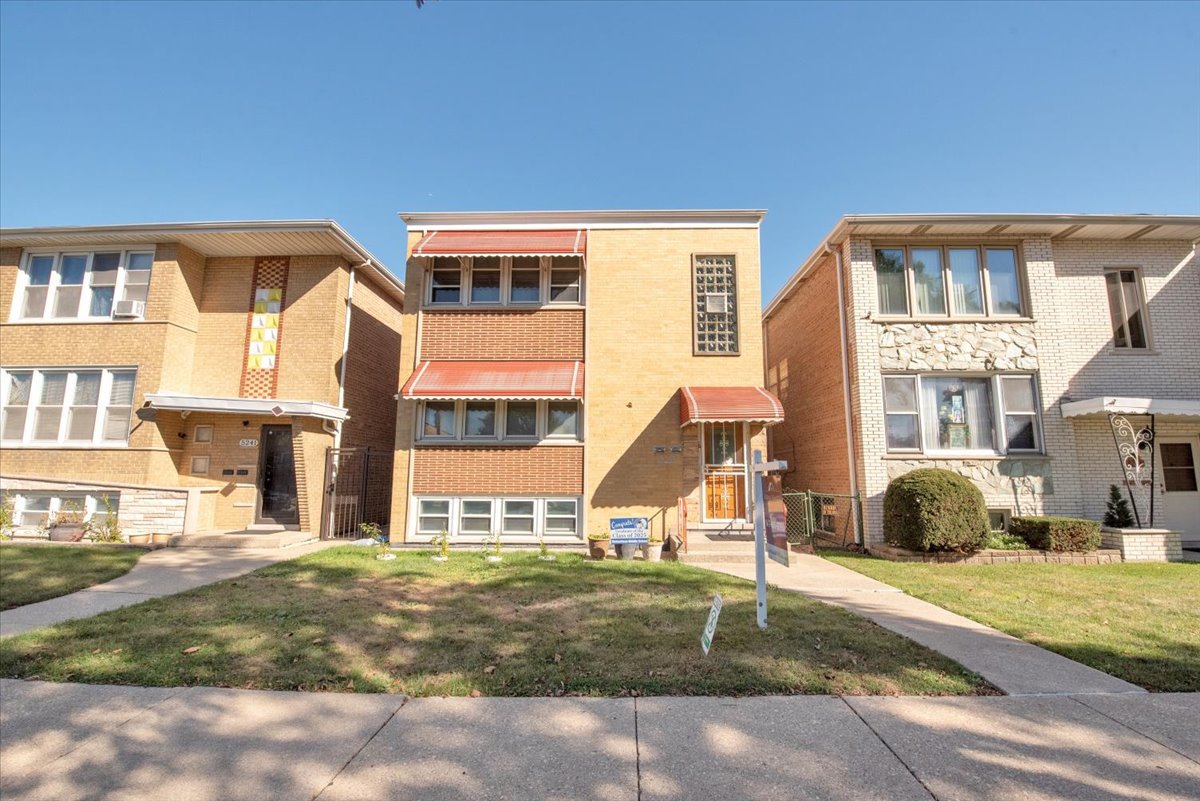 5243 S Kilbourn Avenue, Chicago, IL 60632