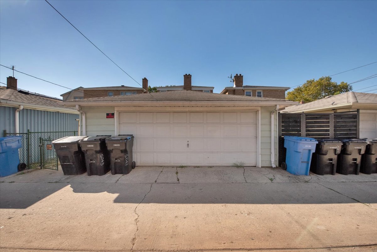 5243 S Kilbourn Avenue, Chicago, IL 60632