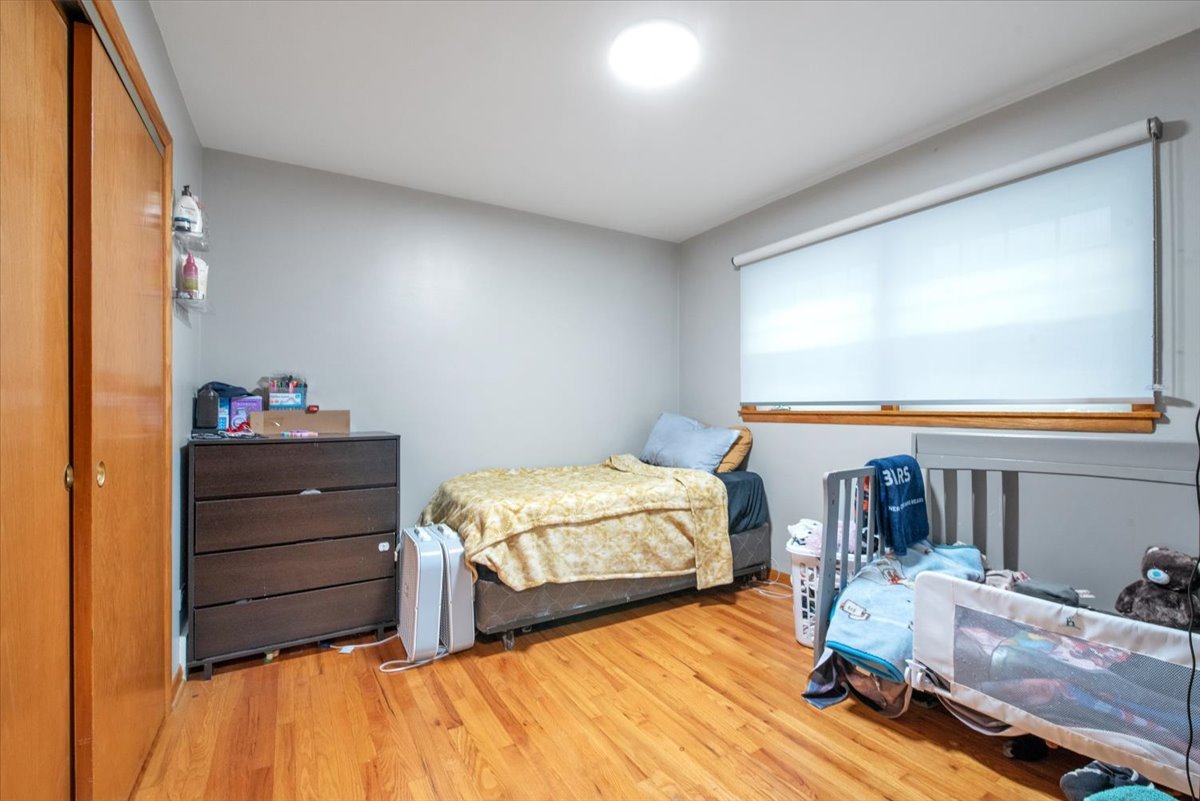 5243 S Kilbourn Avenue, Chicago, IL 60632