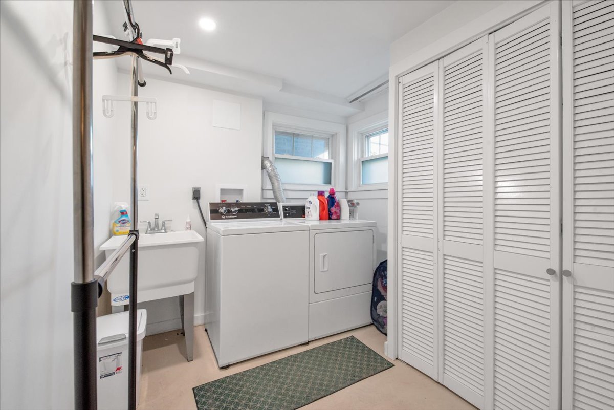 5243 S Kilbourn Avenue, Chicago, IL 60632