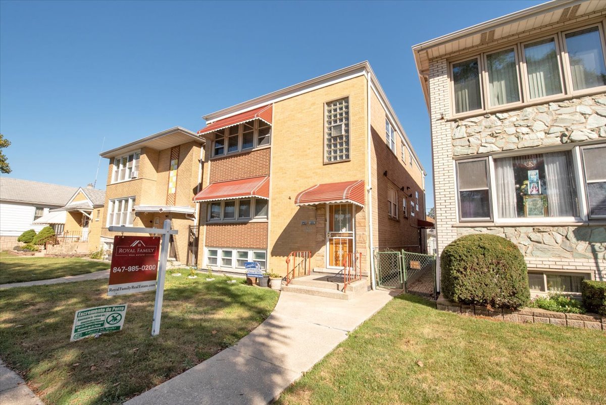 5243 S Kilbourn Avenue, Chicago, IL 60632
