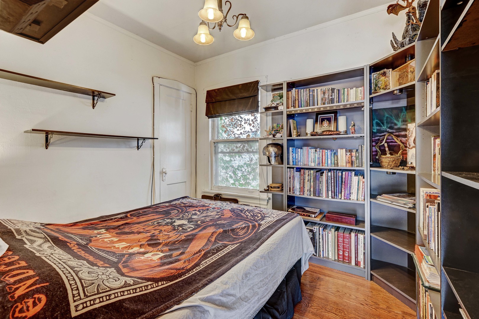 1505 S Highland Avenue, Berwyn, IL 60402