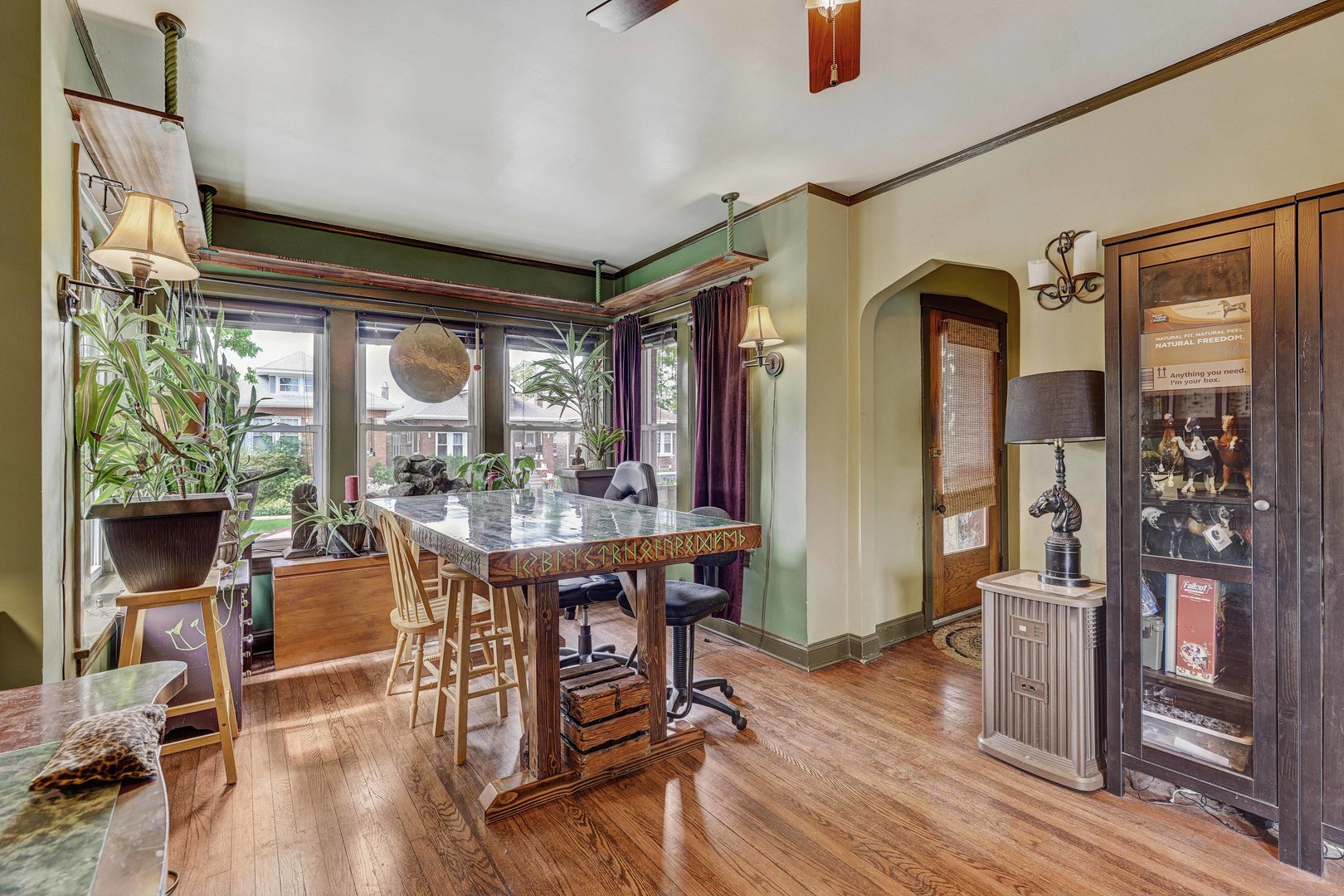 1505 S Highland Avenue, Berwyn, IL 60402