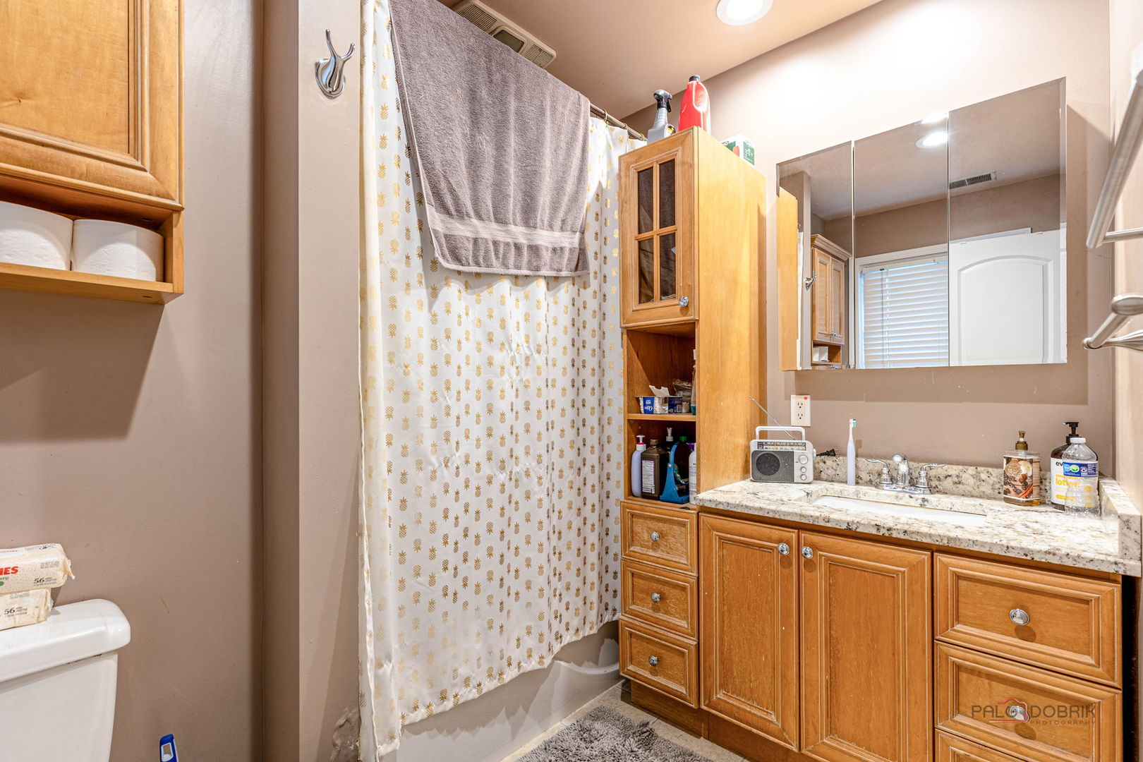 571 Nash Road, Crystal Lake, IL 60014