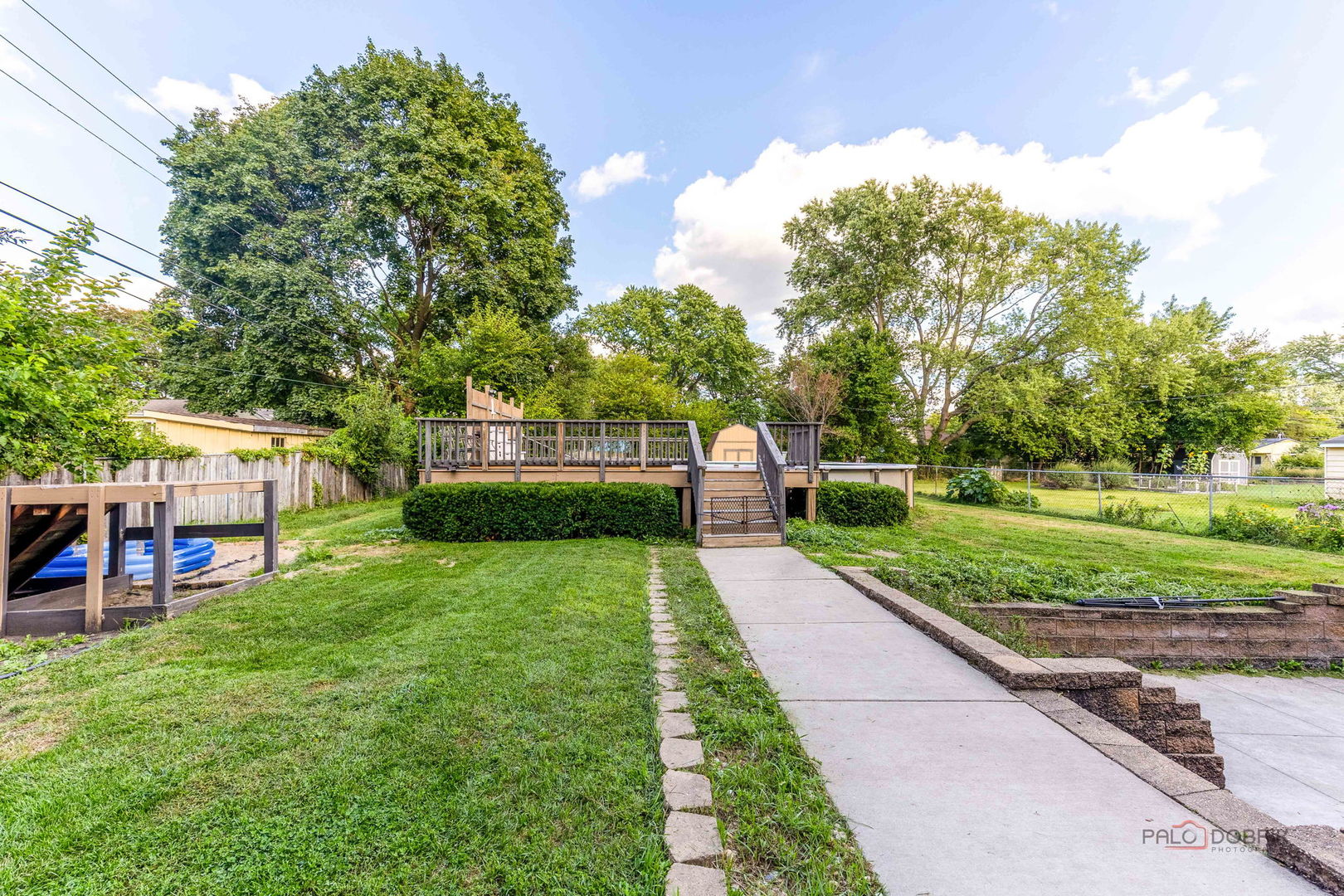 571 Nash Road, Crystal Lake, IL 60014