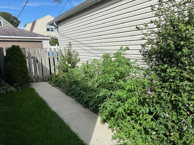 5626 N Central Avenue, Chicago, IL 60646