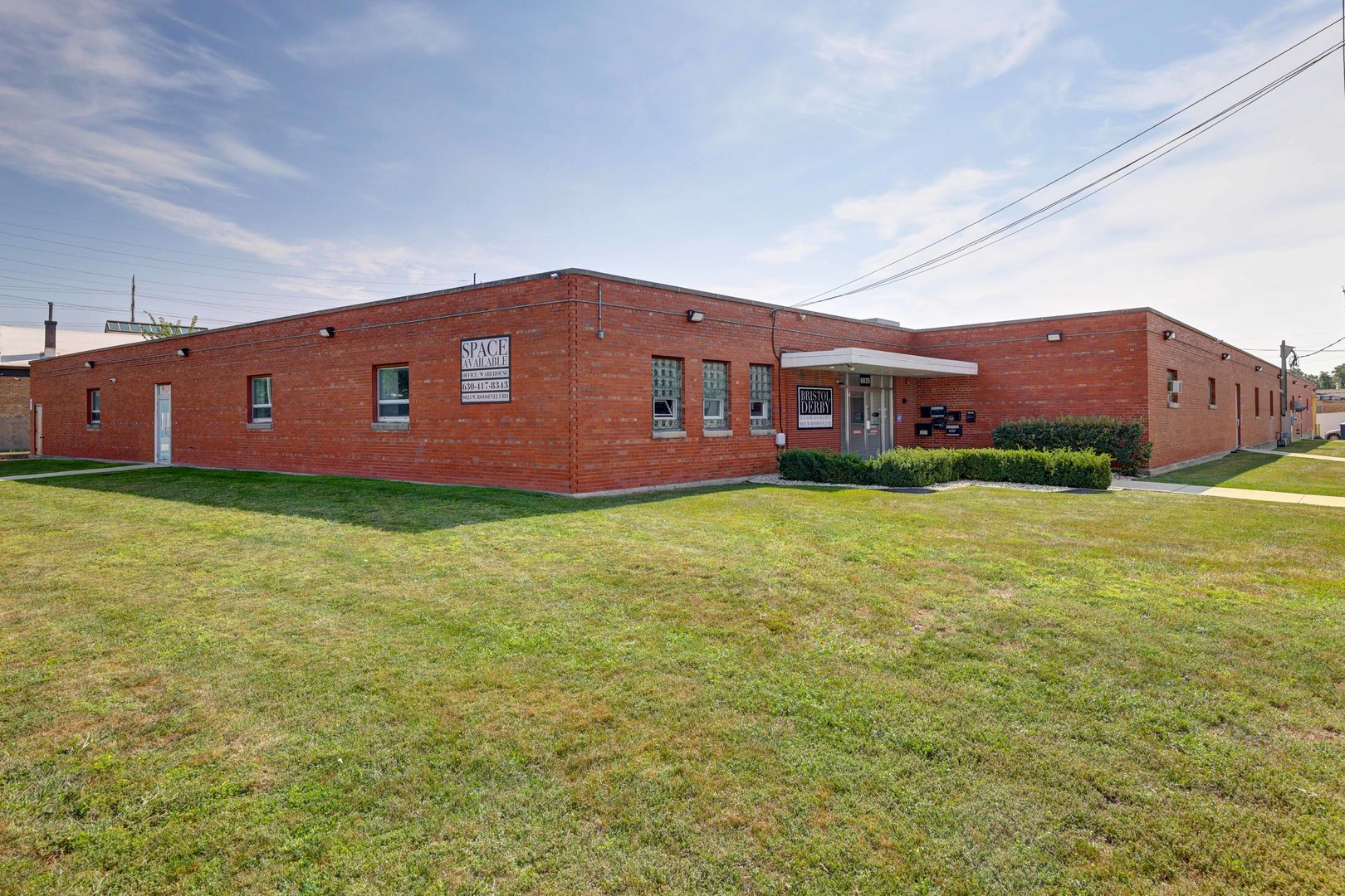 9625 W Roosevelt Road #110, Westchester, IL 60154