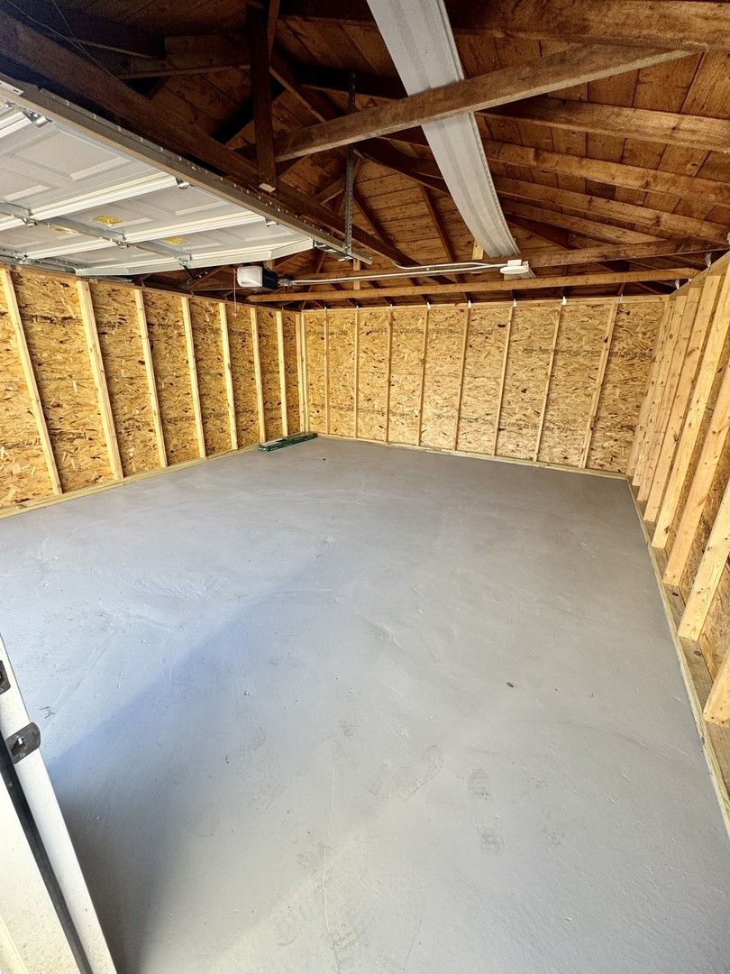 12816 S Racine Avenue, Calumet Park, IL 60827