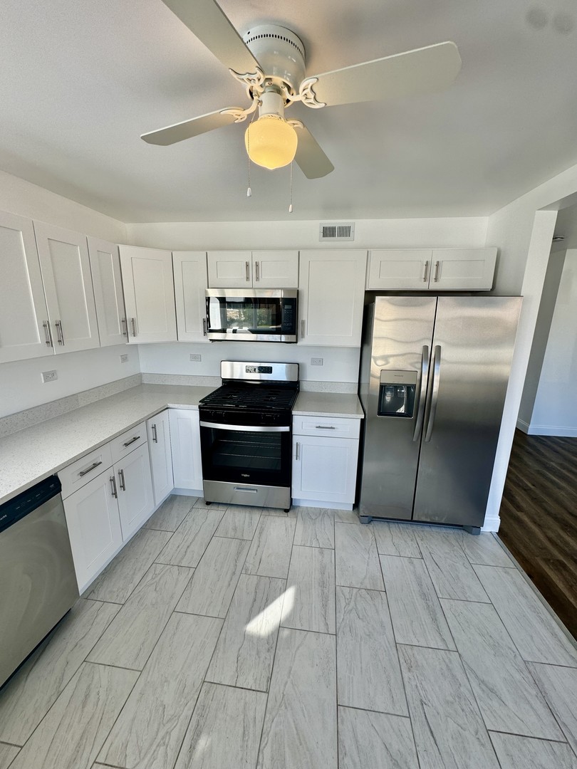 12816 S Racine Avenue, Calumet Park, IL 60827