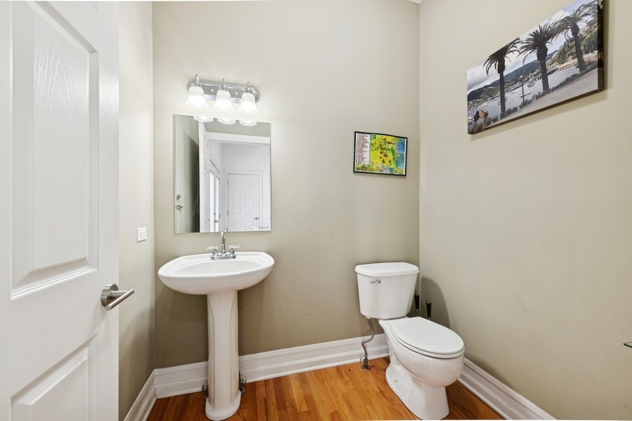 3219 N Halsted Street #C, Chicago, IL 60657