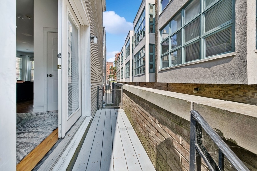 3219 N Halsted Street #C, Chicago, IL 60657