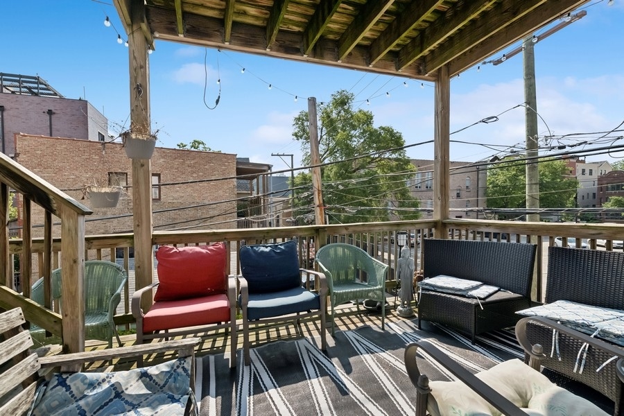 3219 N Halsted Street #C, Chicago, IL 60657
