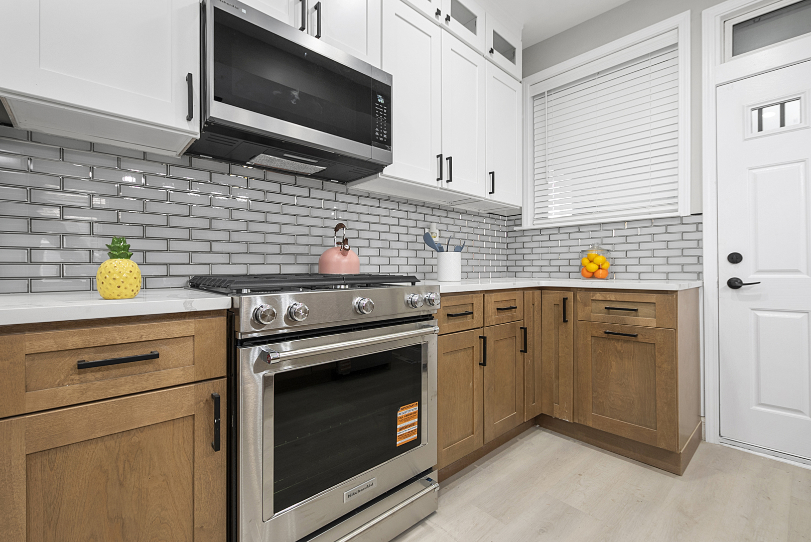 1809 W Armitage Avenue, Chicago, IL 60622