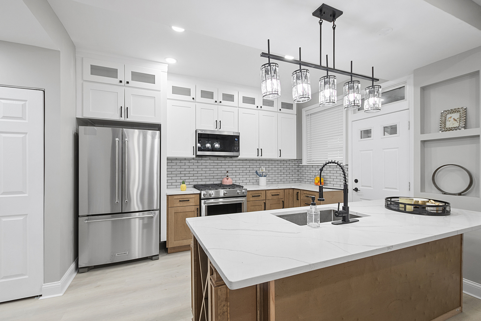 1809 W Armitage Avenue, Chicago, IL 60622