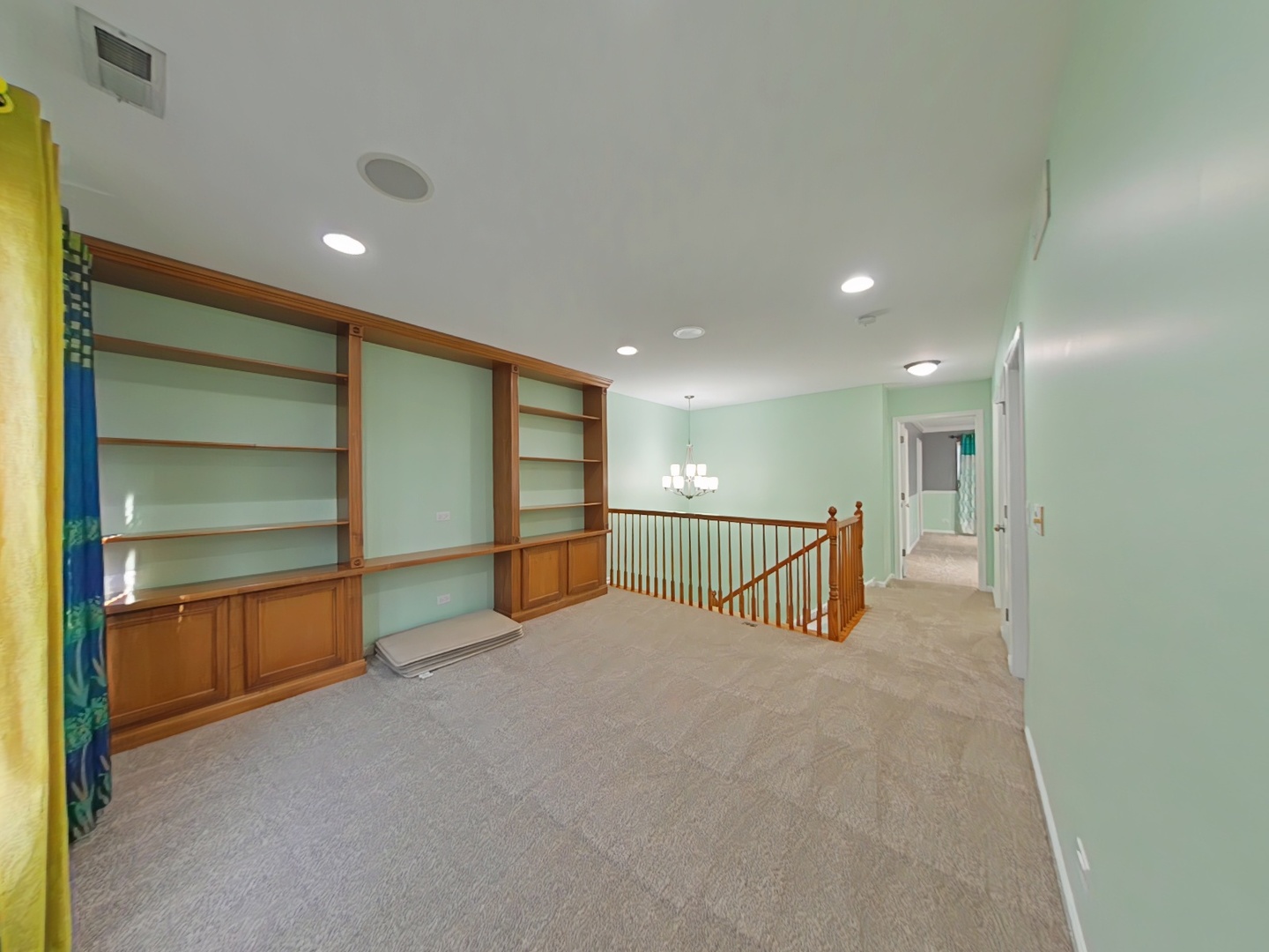 848 STATION Boulevard, Aurora, IL 60504