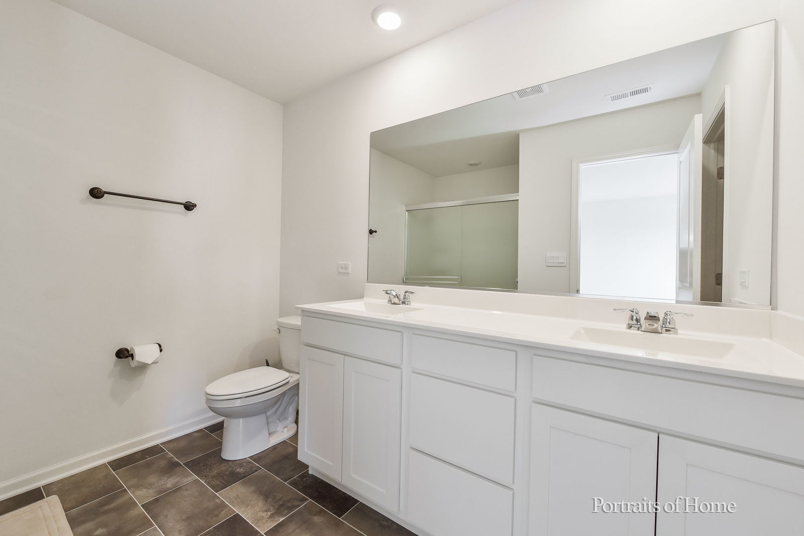 2068 Canyon Creek Court #2068, Aurora, IL 60503