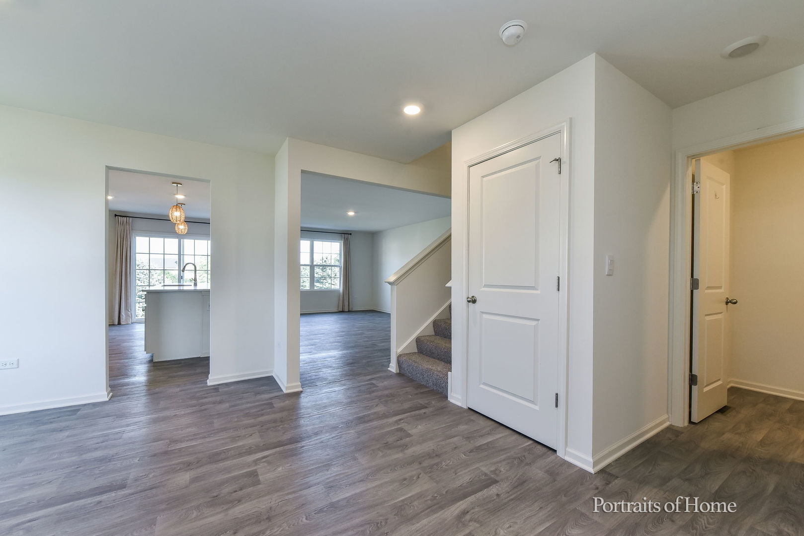 2068 Canyon Creek Court #2068, Aurora, IL 60503