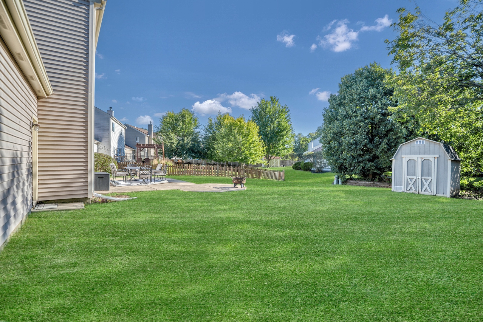 769 White Pine Circle, Lake In The Hills, IL 60156