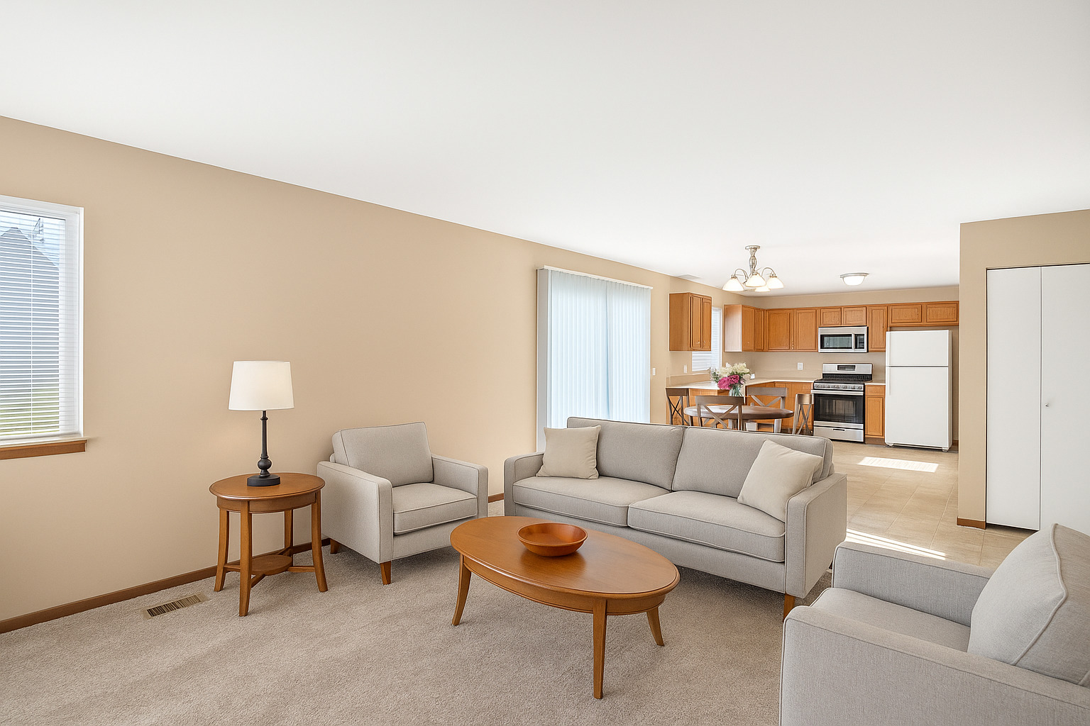 769 White Pine Circle, Lake In The Hills, IL 60156