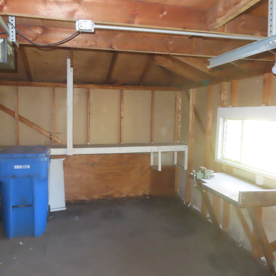 11438 S Maplewood Avenue, Chicago, IL 60655