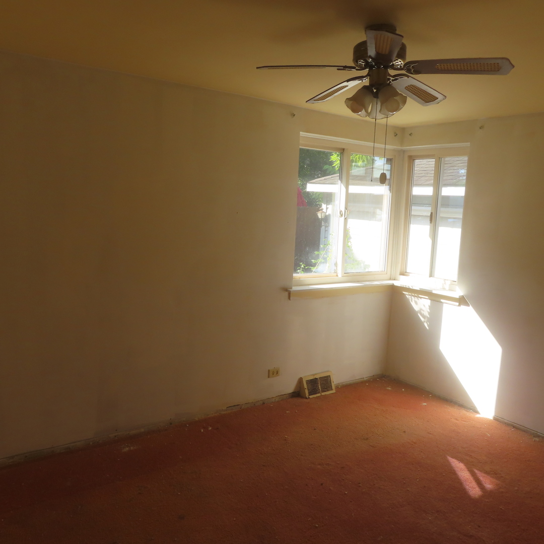 11438 S Maplewood Avenue, Chicago, IL 60655