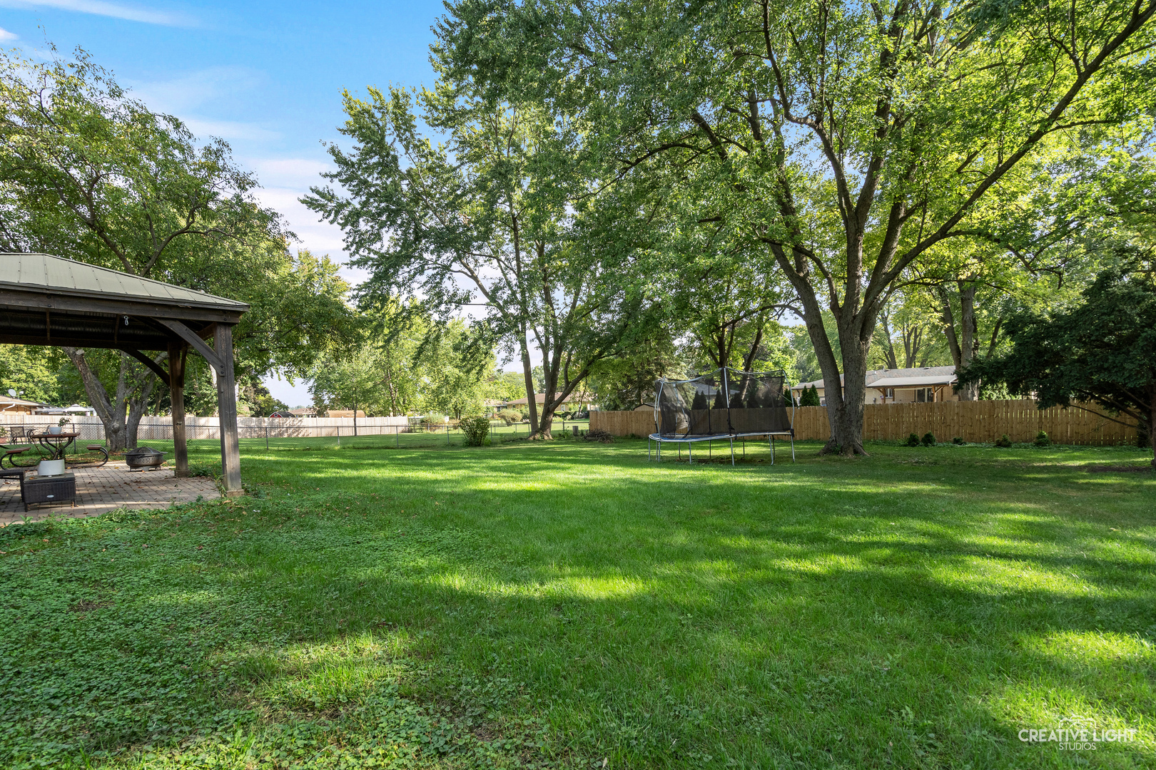 123 Terry Drive, Sugar Grove, IL 60554