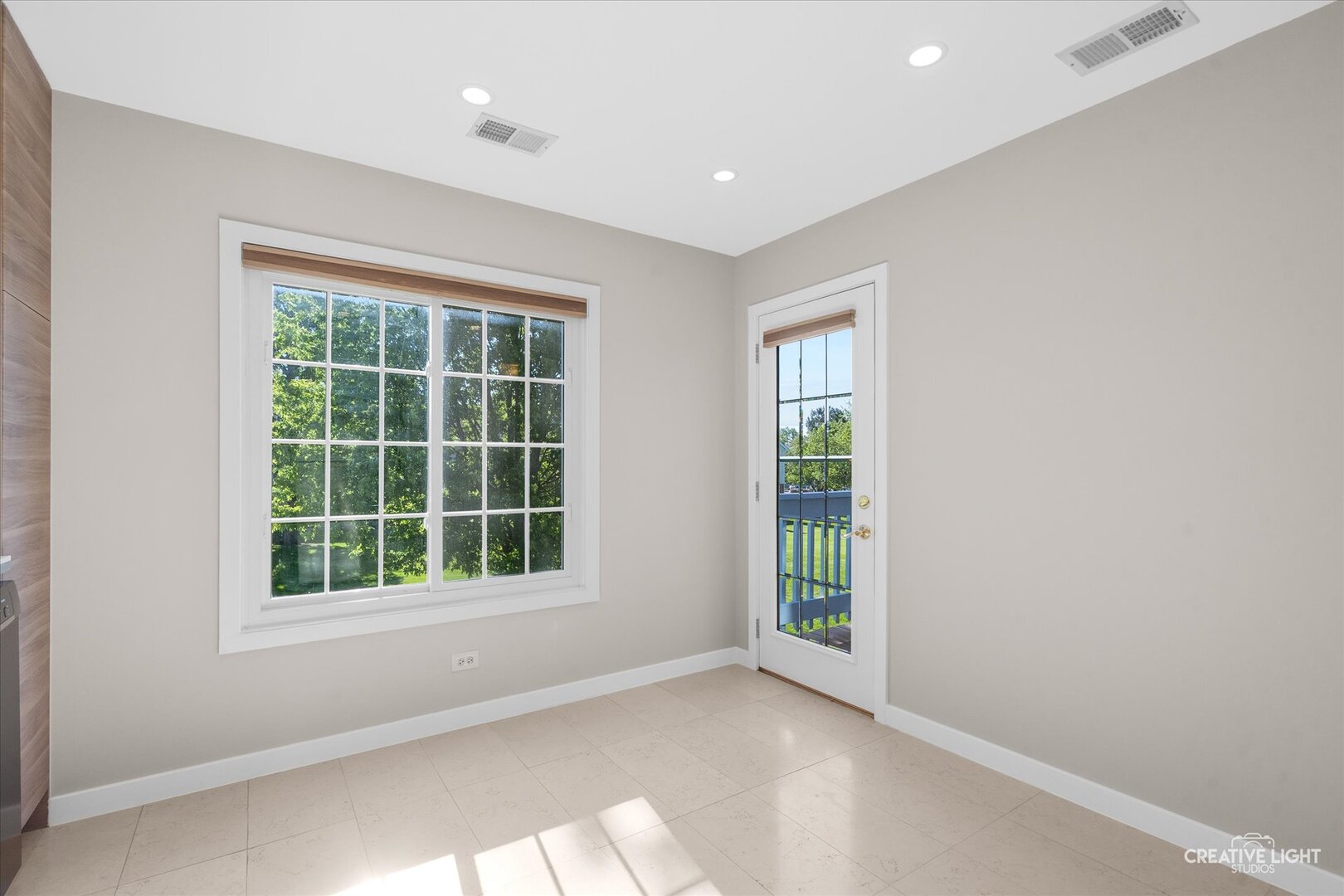 868 Quin Court #201, Naperville, IL 60563