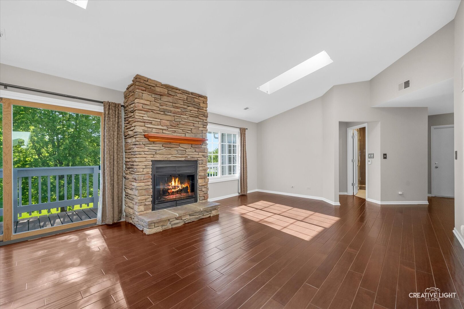 868 Quin Court #201, Naperville, IL 60563